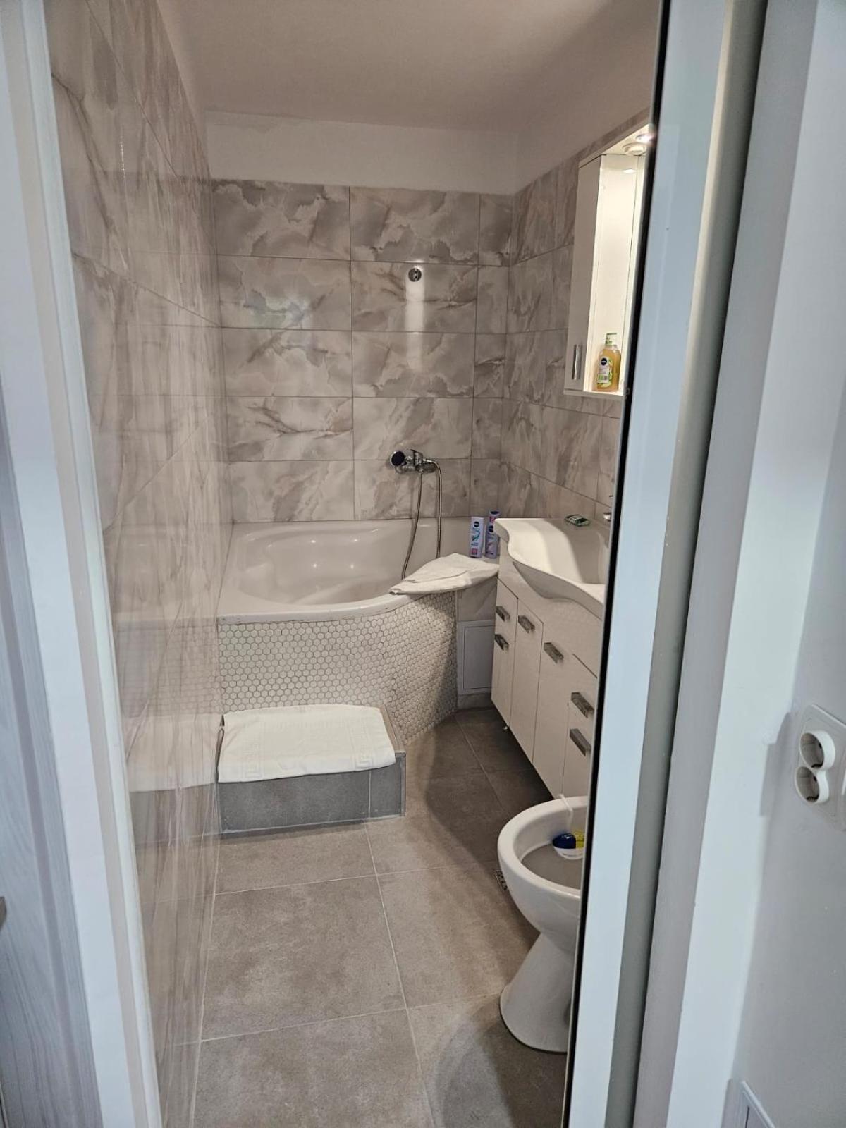 Apartamento Relaxing-home Bucarest